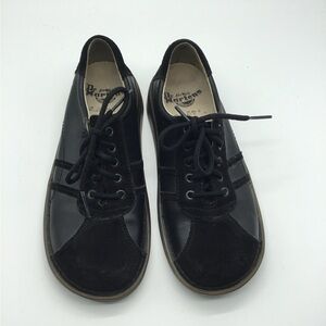 Dr. Marten’s 8A70 Women’s Black Leather/Suede Loafers Y2K